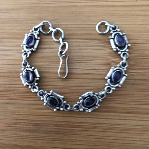 $64  Vintage Estate Amethyst Bracelet  Sterling Silver  Marked 925 - Picture 2 of 4